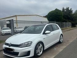 Weiß Gebraucht 2016 VW Golf VII GTD Kleinwagen | 13.499 € (Guter Preis)
