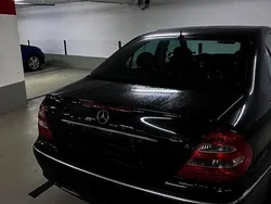 Schwarz Gebraucht 2005 Mercedes E240 Limousine | 4.750 € (Etwas zu teuer)