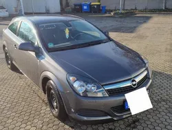 Grau Gebraucht 2010 Opel Astra GTC Edition Coupé | 2.750 € (Superpreis)