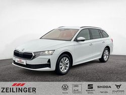 Moonweiss Gebraucht 2025 Skoda Octavia Selection Kombi | 30.945 € (Guter Preis)