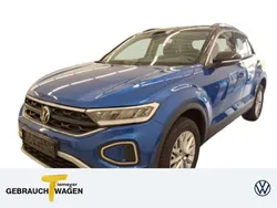 Blau Gebraucht 2024 VW T-Roc Life SUV | 23.980 € (Guter Preis)
