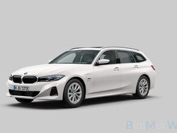 Mineralweißa96schwarz Gebraucht 2022 BMW 330e Sport Line Limousine | 29.999 € (Etwas zu teuer)