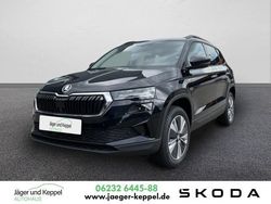 Blackmagic perleffekt met. Gebraucht 2024 Skoda Karoq Selection SUV | 31.900 € (Fairer Preis)