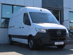 Arktikweiß Gebraucht 2021 Mercedes Sprinter Van | 21.900 €