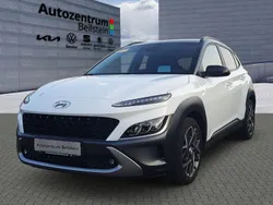 Weiß Gebraucht 2021 Hyundai Kona Prime SUV | 22.990 € (Etwas zu teuer)