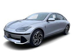 Silber Gebraucht 2024 Hyundai Ioniq 6 Techniq Limousine | 42.449 €