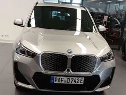 Gebraucht 2025 BMW iX1 M Sport SUV | 44.000 € (Guter Preis)