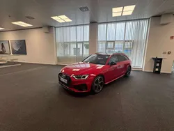 Rot Gebraucht 2024 Audi A4 S-Line Kombi | 49.995 € (Teuer)