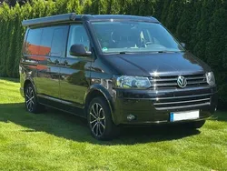Schwarz Gebraucht 2011 VW T5 California Van | 19.500 €