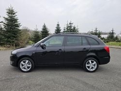 Schwarz Gebraucht 2015 Skoda Fabia Ambition Kombi | 4.500 € (Superpreis)