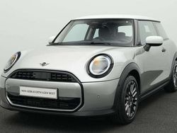 Grau Gebraucht 2024 Mini Cooper Classic Kleinwagen | 25.898 € (Fairer Preis)