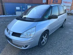 Grau Gebraucht 2012 Renault Espace Van / Kleinbus | 4.900 € (Guter Preis)