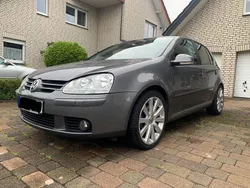 Grau Gebraucht 2008 VW Golf VI United Limousine | 5.350 € (Fairer Preis)