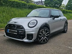 Silber Gebraucht 2025 Mini John Cooper Works Kleinwagen | 32.500 €