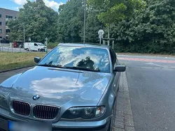 Grau Gebraucht 2004 BMW 318 Limousine | 2.100 € (Guter Preis)