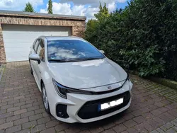 Weiß Gebraucht 2021 Suzuki Swace Comfort+ Kombi | 16.400 € (Guter Preis)