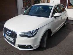 Weiß Gebraucht 2014 Audi A1 Sportback Ambition Kleinwagen | 13.299 € (Fairer Preis)