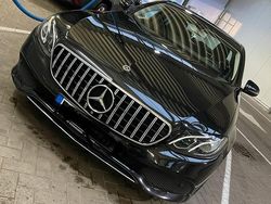 Schwarz Gebraucht 2018 Mercedes E220 Limousine | 22.500 € (Superpreis)