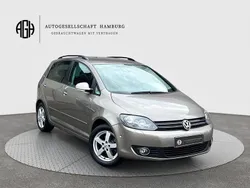 Braun Gebraucht 2011 VW Golf Plus Cross Team Van / Kleinbus | 8.448 € (Etwas zu teuer)