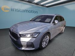 Silber Gebraucht 2025 Skoda Superb Kombi | 38.849 € (Fairer Preis)