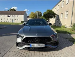 Grau Gebraucht 2023 Mercedes C300 AMG line Limousine | 54.250 €
