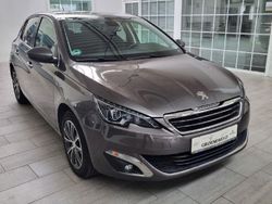 Moka/metallic (metallic) Gebraucht 2015 Peugeot 308 Allure Limousine | 9.990 € (Etwas zu teuer)