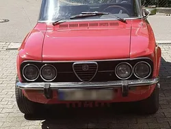 Rot Gebraucht 1978 Alfa Romeo Giulia Super Limousine | 12.500 €
