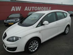 Weiß Gebraucht 2011 Seat Altea XL Stylance Van / Kleinbus | 7.990 € (Teuer)
