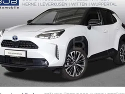 Weiß Gebraucht 2023 Toyota Yaris Cross Elegant SUV | 26.750 € (Fairer Preis)