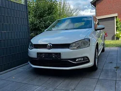 Weiß Gebraucht 2014 VW Polo Comfortline Kleinwagen | 5.500 € (Fairer Preis)