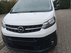 Weiß Gebraucht 2021 Opel Vivaro Van / Kleinbus | 11.500 € (Superpreis)