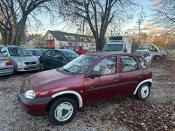 Rot Gebraucht 1998 Opel Corsa Swing Limousine | 299 € (Superpreis)