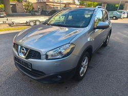 Grau Gebraucht 2013 Nissan Qashqai 360º SUV | 7.800 € (Fairer Preis)