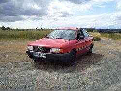 Rot Gebraucht 1990 Audi 80 Limousine | 1.800 €
