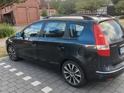Schwarz Gebraucht 2009 Hyundai i30 Kombi | 2.500 € (Fairer Preis)