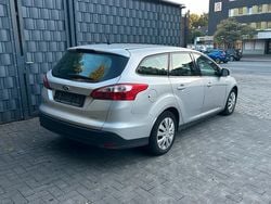 Beige Gebraucht 2014 Ford Focus Kombi | 3.499 € (Guter Preis)