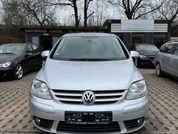 Reflexsilber metallic Gebraucht 2006 VW Golf Plus Cross Comfortline Van / Kleinbus | 4.890 € (Fairer Preis)