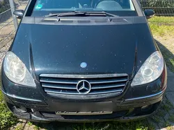 Schwarz Gebraucht 2004 Mercedes A200 Limousine | 700 € (Superpreis)