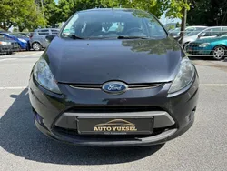 Schwarz Gebraucht 2012 Ford Fiesta Trend Kleinwagen | 4.500 € (Etwas zu teuer)