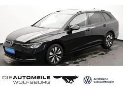 Schwarz Gebraucht 2024 VW Golf VIII Move Kombi | 26.580 € (Fairer Preis)