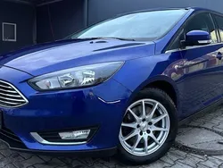 Indicblau metallic Gebraucht 2016 Ford Focus Titanium Kombi | 8.499 € (Superpreis)