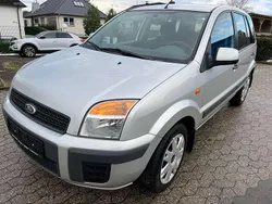 Polarsilber metallic Gebraucht 2012 Ford Fusion Ambiente Limousine | 4.999 € (Teuer)