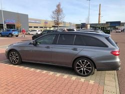 Grau Gebraucht 2018 Mercedes 250 Limousine | 22.500 €