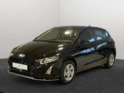 Grau Gebraucht 2024 Hyundai i20 Select Limousine | 17.890 € (Guter Preis)