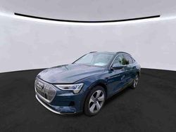 Blau Gebraucht 2021 Audi e-tron Advanced SUV | 32.700 € (Guter Preis)