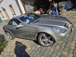 Grau Gebraucht 2006 Mercedes SLK200 Cabrio | 11.200 € (Fairer Preis)