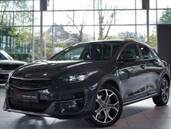 Grau Gebraucht 2020 Kia XCeed Spirit SUV | 23.750 € (Etwas zu teuer)