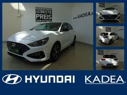 Polar white / sol Gebraucht 2022 Hyundai i30 Limousine | 16.350 € (Guter Preis)
