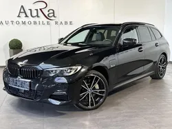 Schwarz Gebraucht 2022 BMW 330e M Sport Kombi | 35.989 € (Fairer Preis)