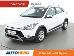 Weiß Gebraucht 2019 Hyundai i20 Active Limousine | 12.290 € (Fairer Preis)